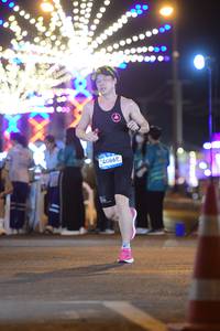 BIB: 39807
                            <button type="button" onclick="openModal(23050637)" class="btn btn-primary btn-sm float-right btn-popup" data-toggle="modal" data-target=".modal-high-quality">
                        <i class="fas fa-shopping-cart"></i> Add to Cart
                    </button>
                                            <button type="button" onclick="isThisMe(23050637, true)" class="btn btn-success btn-sm float-right btn-popup btn-isme hidden" data-toggle="tooltip" data-placement="bottom" title="นี่คือรูปของคุณใช่ไหม คลิกที่นี่เพื่อเอาเข้าอัลบั้ม">
                        <i class="fas fa-plus"></i> Add to album
                    </button>
                    <button type="button" onclick="isThisMe(23050637, false)" class="btn btn-warning btn-sm float-right btn-popup btn-isnotme hidden">
                        <i class="fas fa-ban"></i> Remove from album
                    </button>